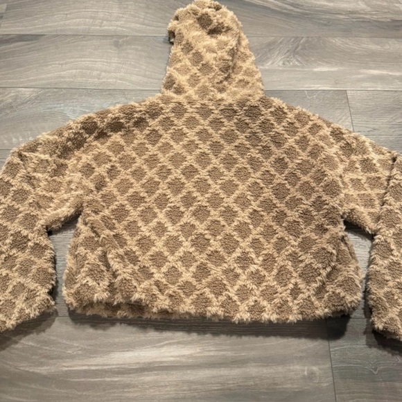 Teddy M Sherpa Hooded Jacket NWT - Picture 3 of 6